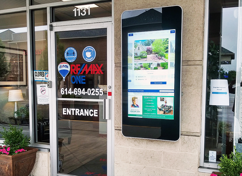 digital signage advertising displays